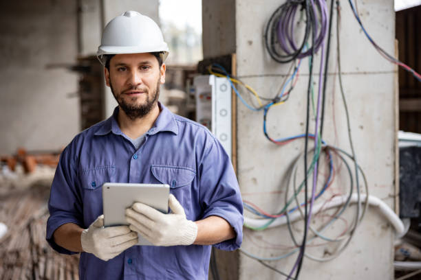 Best Circuit Breaker Repair  in Holton, KS